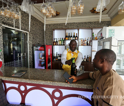 Fanta si Sprite, declarate "otravitoare" de Inalta Curte din Nigeria. De ce contin mai mult acid benzoic sucurile din Africa