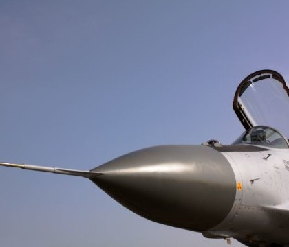 Romania si Bulgaria interzic unor avioane ruse oferite Serbiei sa survoleze spatiul lor aerian. "E o confruntare NATO-Rusia" Romania si Bulgaria interzic unor avioane ruse oferite Serbiei sa survoleze spatiul lor aerian. "E o confruntare NATO-Rusia"