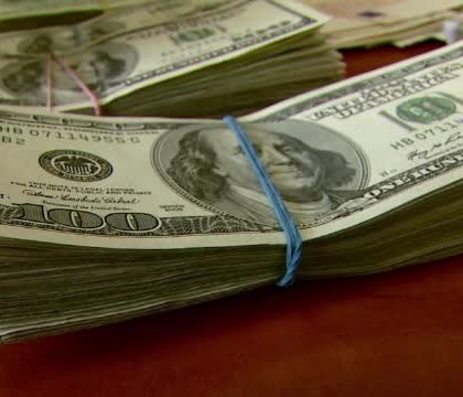 Un roman a fost condamnat la 13 ani de inchisoare in SUA, pentru coruptie. A incercat sa dea mita 1 milion de dolari Un roman a fost condamnat la 13 ani de inchisoare in SUA, pentru coruptie. A incercat sa dea mita 1 milion de dolari
