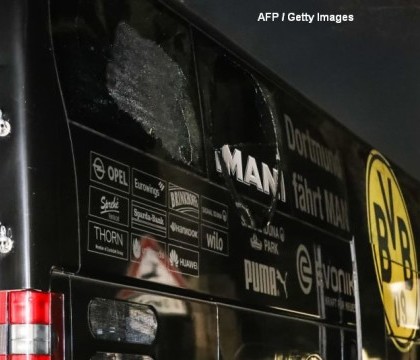Explozii langa autocarul Borussiei Dortmund. Politia are doi suspecti, iar unul dintre ei a fost arestat Explozii langa autocarul Borussiei Dortmund. Politia are doi suspecti, iar unul dintre ei a fost arestat