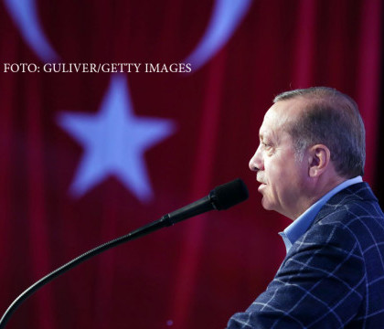 Referendum in Turcia. Rezultate incredibile in sondaje pentru presedintele Recep Erdogan, care vrea sa-si sporeasca puterile Referendum in Turcia. Rezultate incredibile in sondaje pentru presedintele Recep Erdogan, care vrea sa-si sporeasca puterile
