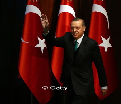 Argumentul straniu cu care Recep Erdogan le raspunde celor care il acuza de dictatura: "Sunt si eu muritor ca toata lumea" Argumentul straniu cu care Recep Erdogan le raspunde celor care il acuza de dictatura: "Sunt si eu muritor ca toata lumea"