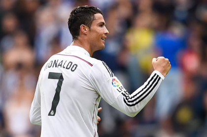Cristiano Ronaldo a fost ales cel mai bun jucator din istoria Premier League, peste Thierry Henry si Giggs. Cum arata TOP 10