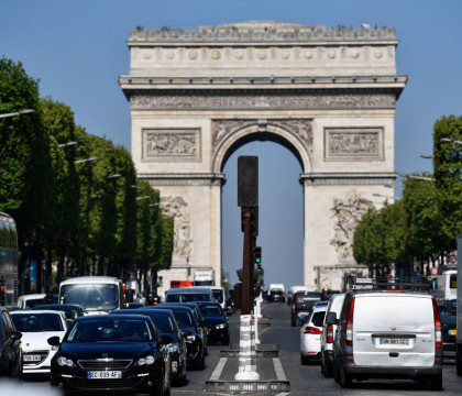 Franta se pregateste de cele mai imprevizibile alegeri cu noi masuri de securitate dupa atacul de pe Champs-Elysees Franta se pregateste de cele mai imprevizibile alegeri cu noi masuri de securitate dupa atacul de pe Champs-Elysees