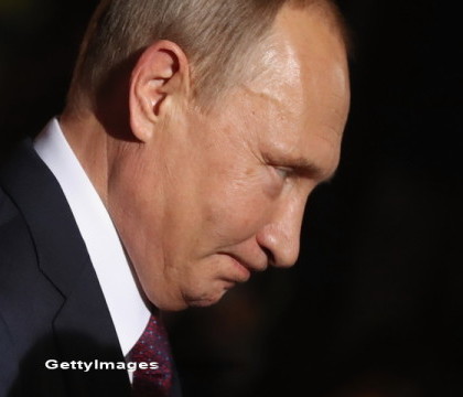 Putin redeschide subiectul atacului chimic din Siria, dupa intalnirea cu Merkel. "Cei vinovati sa fie gasiti si pedepsiti" Putin redeschide subiectul atacului chimic din Siria, dupa intalnirea cu Merkel. "Cei vinovati sa fie gasiti si pedepsiti"