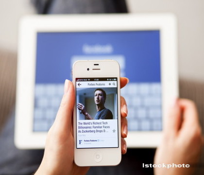 Facebook isi intensifica politica de verificare a postarilor. Imaginile care ii "frang inima" lui Mark Zuckerberg