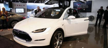 Apple intra pe piata auto. Gigantul tehnologic lucreaza in SECRET la o masina care sa concureze cu Tesla Apple intra pe piata auto. Gigantul tehnologic lucreaza in SECRET la o masina care sa concureze cu Tesla