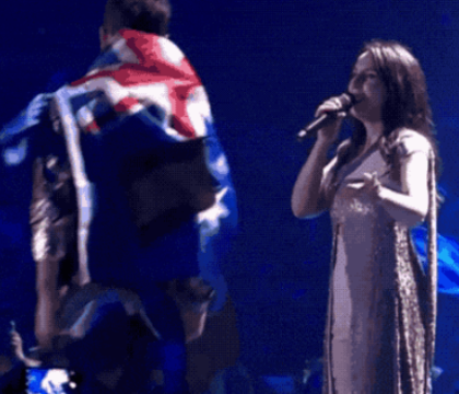 Eurovision 2017. Momentele ridiculizate pe Twitter: spectatorul care s-a dezbracat pe scena si porecla pe care au primit-o moldovenii. De ce internautii ii numesc "pinguinii din Madagascar" - VIDEO