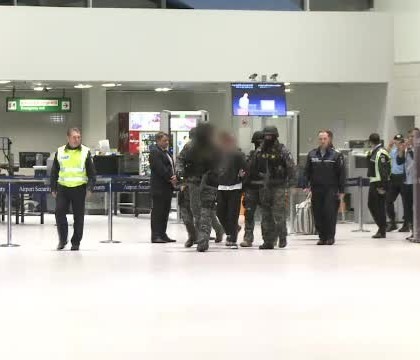 Unul dintre cei mai influenti oameni din Malaysia, arestat la Bucuresti. Consulul tarii sale a venit personal la proces Unul dintre cei mai influenti oameni din Malaysia, arestat la Bucuresti. Consulul tarii sale a venit personal la proces