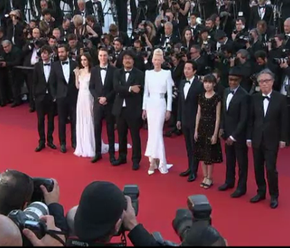 Cannes 2017: Proiectie controversata a filmului "Okja". Mesajul transmis de actori regizorului Pedro Almodovar