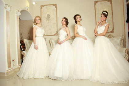 Wedding Show Room "Doua inimi", la sapte ani de activitate! Ce surprize au pregatit pentru viitorii miri. VIDEO