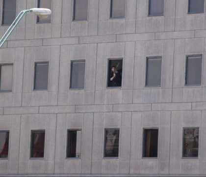 Atacuri armate in Teheran, asupra Parlamentului si Mausoleului lui Khomeini. ISIS a revendicat atacurile Atacuri armate in Teheran, asupra Parlamentului si Mausoleului lui Khomeini. ISIS a revendicat atacurile