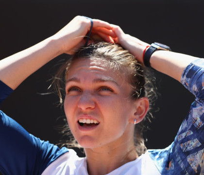Reactii dupa finala Roland Garros pierduta de Simona Halep. "Ostapenko i-a furat titlul din maini" Reactii dupa finala Roland Garros pierduta de Simona Halep. "Ostapenko i-a furat titlul din maini"