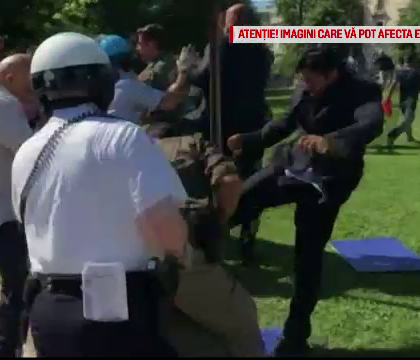 Autoritatile americane au emis mandate de arestare pentru 12 dintre agentii de securitate ai presedintelui turc Erdogan