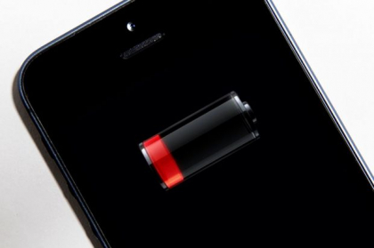 Motivul pentru care Apple refuza sa puna baterii mai mari in iPhone