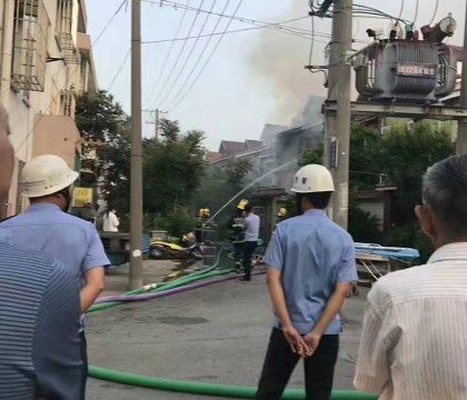 22 de morti intr-un incendiu in China. Politia nu stie cati oameni locuiau in cladirea care a ars 22 de morti intr-un incendiu in China. Politia nu stie cati oameni locuiau in cladirea care a ars