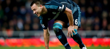 Faza serii in Liga Campionilor! Oare ce a vrut John Terry sa faca la golul marcat de Thiago Silva? Vezi pe cine tinea fundasul Faza serii in Liga Campionilor! Oare ce a vrut John Terry sa faca la golul marcat de Thiago Silva? Vezi pe cine tinea fundasul