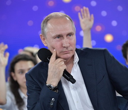 Un parlamentar i-a cerut lui Putin sa pregateasca un raspuns "dureros" fata de noua lege a sanctiunilor impotriva Rusiei