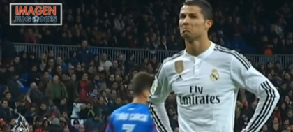 Ronaldo a EXPLODAT pe teren! E semnul ca PLEACA de la Real? Cum a reactionat cand a fost fluierat de public Ronaldo a EXPLODAT pe teren! E semnul ca PLEACA de la Real? Cum a reactionat cand a fost fluierat de public