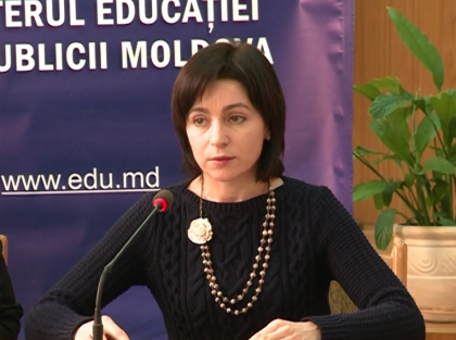 Peste 1.000 de directori de scoli vor fi demisi: Doar cei mai buni vor reveni in functii. Declaratia Maiei Sandu Peste 1.000 de directori de scoli vor fi demisi: Doar cei mai buni vor reveni in functii. Declaratia Maiei Sandu