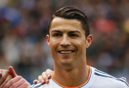 Unde s-ar putea retrage Cristiano Ronaldo. "PENSIA" uriasa ca sa joace in unul dintre cele mai spectaculoase orase ale lumii Unde s-ar putea retrage Cristiano Ronaldo. "PENSIA" uriasa ca sa joace in unul dintre cele mai spectaculoase orase ale lumii