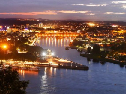 Germania va avea nevoie de 500.000 de muncitori straini, pana in 2050. "Imigratia din UE va scadea vertiginos, trebuie sa atragem imigranti extracomunitari"