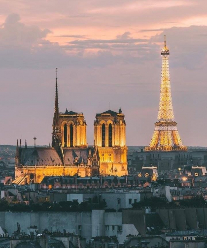 Ministerul Afacerilor Externe din RM, despre incendiul de la NotreDame: "Ne exprimam speranta ca aceasta va fi restaurata in cel mai scurt timp" Ministerul Afacerilor Externe din RM, despre incendiul de la NotreDame: "Ne exprimam speranta ca aceasta va fi restaurata in cel mai scurt timp"