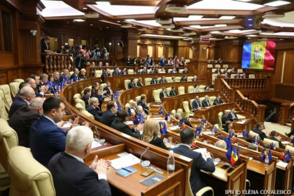 Este sau nu Republica Moldova intr-o criza politica? Ce spun comentatorii politici Este sau nu Republica Moldova intr-o criza politica? Ce spun comentatorii politici