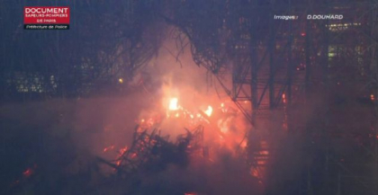 Incendiu la catedrala Notre Dame. Prima ipoteza luata in calcul pentru cauzele dezastrului