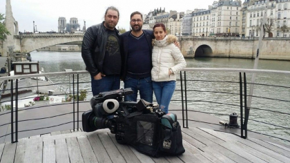 Povestea unui roman care locuieste pe Sena, in fata Notre-Dame. Cum a aflat de incendiu Povestea unui roman care locuieste pe Sena, in fata Notre-Dame. Cum a aflat de incendiu
