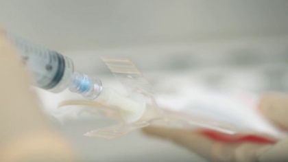 Motivul pentru care medicii americani au infectat mai mulți copii cu virusul HIV Motivul pentru care medicii americani au infectat mai mulți copii cu virusul HIV