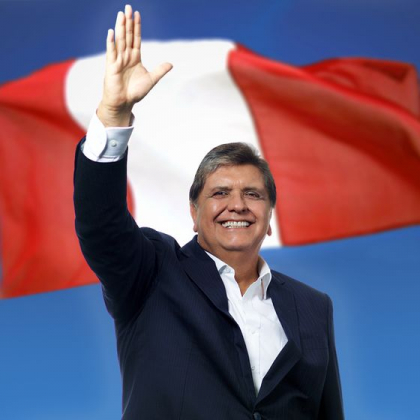 Mesajul EMOTIONANT de pe biletul de adio, lasat de fostul presedinte al statului Peru inainte sa se sinucida. Fiica sa l-a citit la inmormantare: ”Fie ca Dumnezeu sa-i protejeze pe cei buni la inima” Mesajul EMOTIONANT de pe biletul de adio, lasat de fostul presedinte al statului Peru inainte sa se sinucida. Fiica sa l-a citit la inmormantare: ”Fie ca Dumnezeu sa-i protejeze pe cei buni la inima”