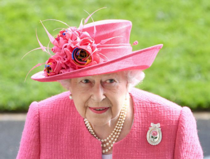 Regina Elisabeta a II-a a Marii Britanii implineste 93 de ani