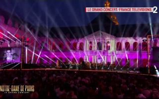 Eveniment inedit pentru Notre Dame. Omagiul adus monumentului afectat de flacari