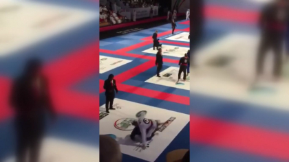 Locuri de frunte pentru sportivii moldoveni. Roman Babii a cucerit medalia de argint la Campionatul Mondial de Jiu-Jitsiu, care se desfasoara in orasul Abu Dhabi