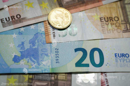 Comisia Europeana acuza sapte banci de manipularea cursului de schimb valutar (Reuters) Comisia Europeana acuza sapte banci de manipularea cursului de schimb valutar (Reuters)