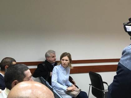 Avocatii lui Andrei Tranga au contestat decizia prin care omul de afaceri a fost plasat in izolator pentru 30 de zile. Magistratii urmeaza sa ia o decizie la Curtea de Apel. Sotia acestuia se afla deja acolo - FOTO