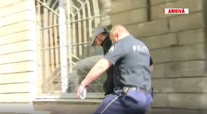 Cei doi luptatori K-1, invinuiti ca au ucis in bataie un tanar in fata unui club din capitala, eliberati din arest la domiciliu