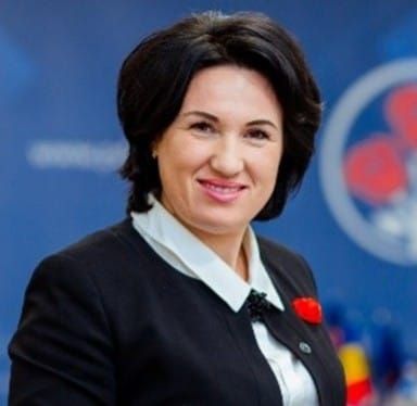 Presedinta Organizatiei de femei Buiucani a PDM a devenit sefa-interimara la Directia Educatie Buiucani - moldovacurata.md Presedinta Organizatiei de femei Buiucani a PDM a devenit sefa-interimara la Directia Educatie Buiucani - moldovacurata.md
