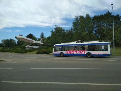 Troleibuzele care circula pana la aeroport, vor arata altfel de astazi. Codreanu: „Mai prietenosi cu turistii care vin la Chisinau” - GALERIE FOTO Troleibuzele care circula pana la aeroport, vor arata altfel de astazi. Codreanu: „Mai prietenosi cu turistii care vin la Chisinau” - GALERIE FOTO