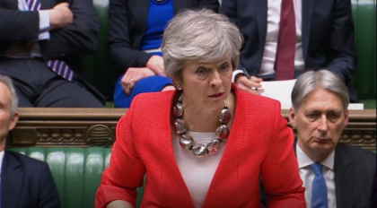 The Times: Theresa May ar putea demisiona vineri. Ministrii au declansat “revolta”