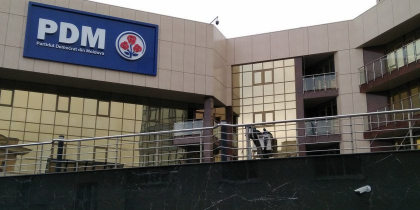 Cum ar fi „calatorit” pana la sediul PDM telefonul unui deputat al Blocului ACUM - ZDG.MD/FOTO Cum ar fi „calatorit” pana la sediul PDM telefonul unui deputat al Blocului ACUM - ZDG.MD/FOTO