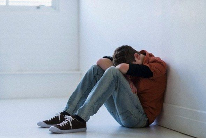 Un profesor de la un liceu din capitala, condamnat la inchisoare pentru actiuni perverse fata de elevii clasei intai Un profesor de la un liceu din capitala, condamnat la inchisoare pentru actiuni perverse fata de elevii clasei intai