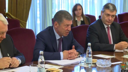 Ion Leahu: „Odata ce Kozak este invitat aici, inseamna ca palma dintre PD si PSRM este batuta” Ion Leahu: „Odata ce Kozak este invitat aici, inseamna ca palma dintre PD si PSRM este batuta”