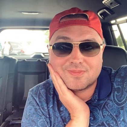Renato Usatii, despre invitatia democratilor de a face coalitie cu socialistii: "Dupa declaratiile de azi, majoritatea cetatenilor din RM au o singura dilema... merg la nunta din partea mirelui sau a miresei?!" - FOTO