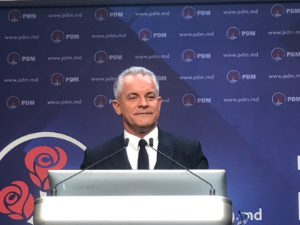 Partidul Democrat anunta ca va trimite o invitatie socialistilor pentru a discuta crearea unei majoritati parlamentare - VIDEO