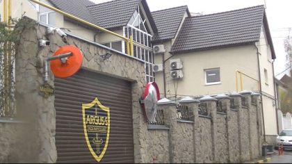 Paza principalelor institutii de stat, asigurata de firme cu trecut penal din anturajul lui Vlad Plahotniuc si al hotului in lege Makena - Anticoruptie.md Paza principalelor institutii de stat, asigurata de firme cu trecut penal din anturajul lui Vlad Plahotniuc si al hotului in lege Makena - Anticoruptie.md