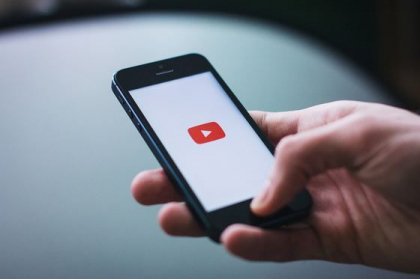 Decizie mult asteptata de criticii platformei Youtube: Compania promite sa elimine continutul violent Decizie mult asteptata de criticii platformei Youtube: Compania promite sa elimine continutul violent
