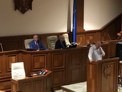 Deputatii au votat! Zinaida Greceanii este noul presedinte al parlamentului - FOTO