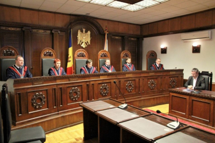 Declaratia CC, despre sedinta de astazi a Legislativului: „Orice actiune si/sau act legislativ, care are drept scop desfasurarea activitatii Parlamentului dupa aparitia circumstantelor de dizolvare obligatorie, constituie o incalcare grava a prevederilor constitutionale si sunt nule ab initio" Declaratia CC, despre sedinta de astazi a Legislativului: „Orice actiune si/sau act legislativ, care are drept scop desfasurarea activitatii Parlamentului dupa aparitia circumstantelor de dizolvare obligatorie, constituie o incalcare grava a prevederilor constitutionale si sunt nule ab initio"